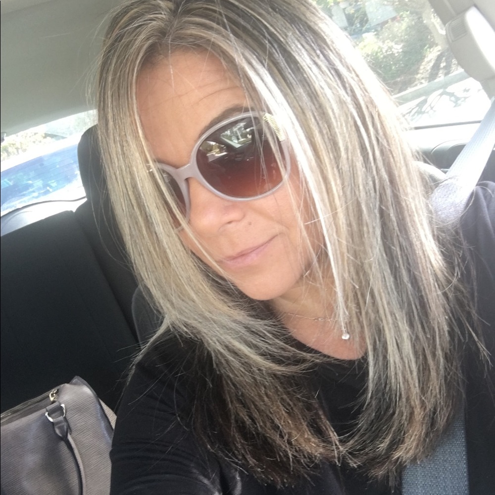 Meet your Posher, Michele